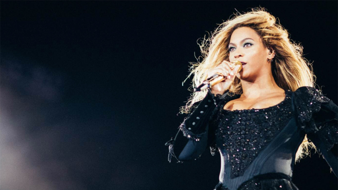 beyoncevmasperformance