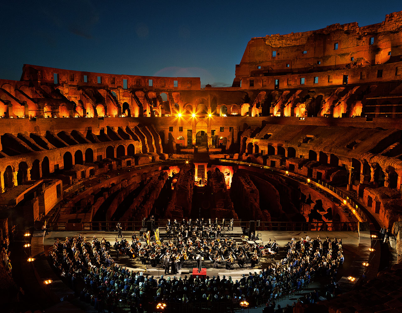 Colosseum_with_Orchestra