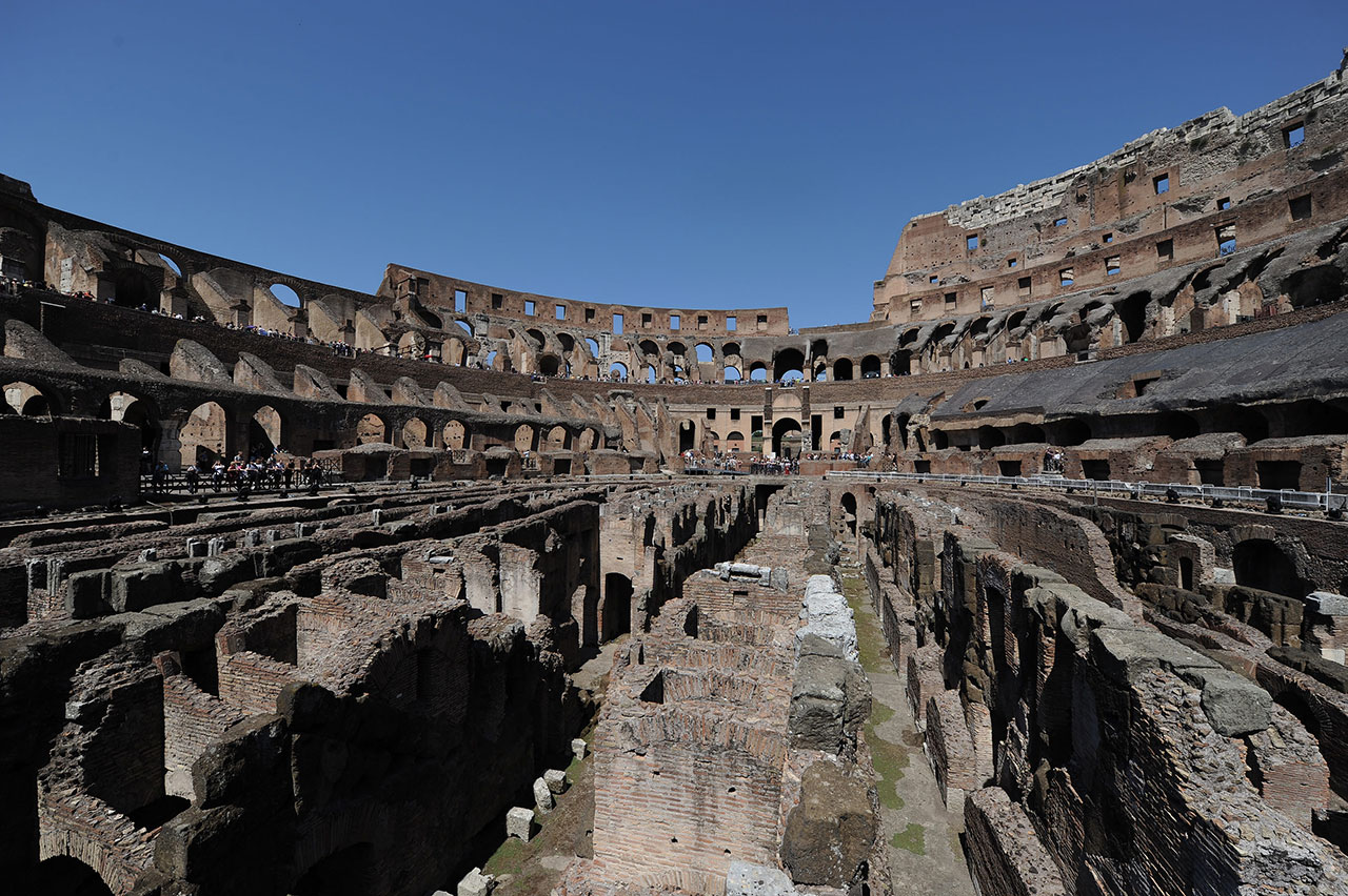 ColosseumInside