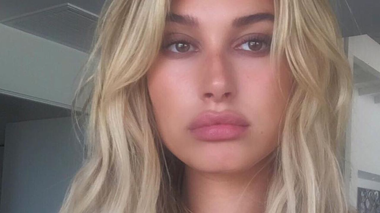 HaileyBaldwin