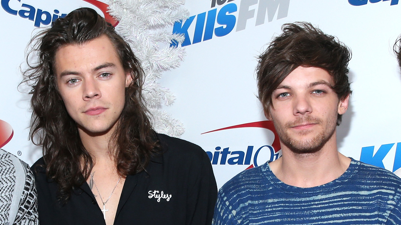 Larry Stylinson, the One Direction conspiracy theory that rules the  internet, explained - Vox