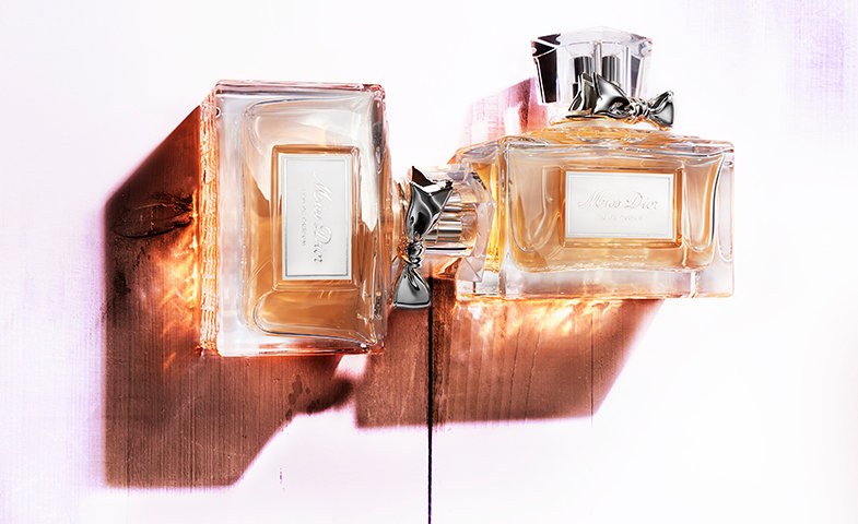 Miss Dior, un perfume que recrea en aromas el estilo parisino (Eau de Parfum, desde 62€).  © Enzo Truoccolo