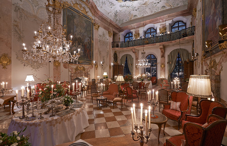 Interior del castillo de Leopoldskron.  © Cortesía de Chanel