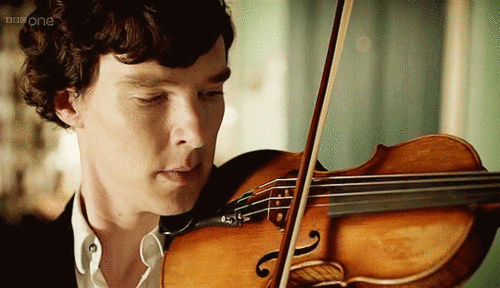 No, Cumberbatch nunca se acercará a tocarte el violín al oído.