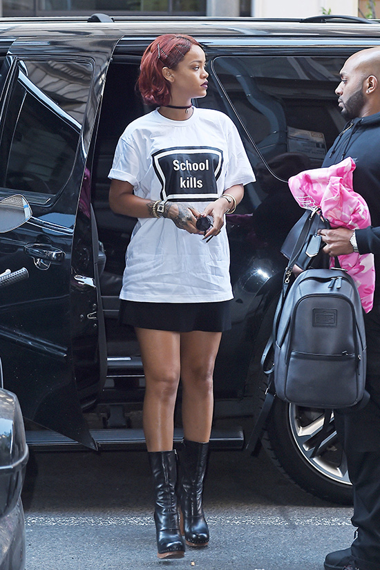 Hace unas semanas la vimos paseando por Nueva York con una camiseta en la que lucía el nombre de la que será su marca. © Cordon Press