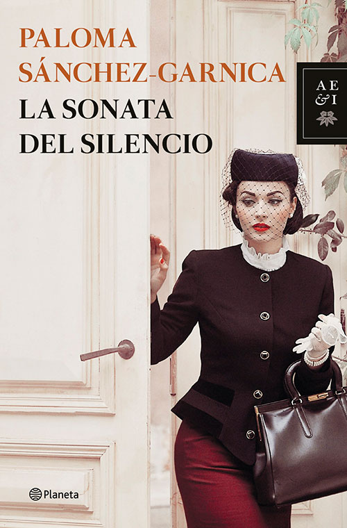 En octubre, Daniel Grao comienza a grabar la serie de TVE inspirada en la novela 'La sonata del silencio'. 