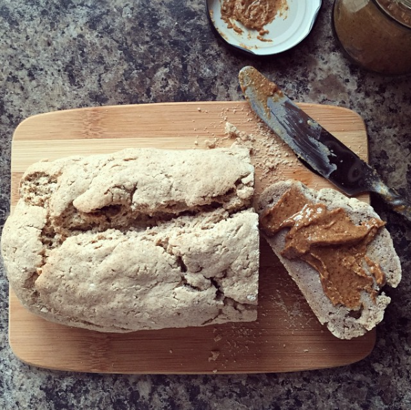 Pan de trigo serraceno en el Instagram de @nicolajanehobbs