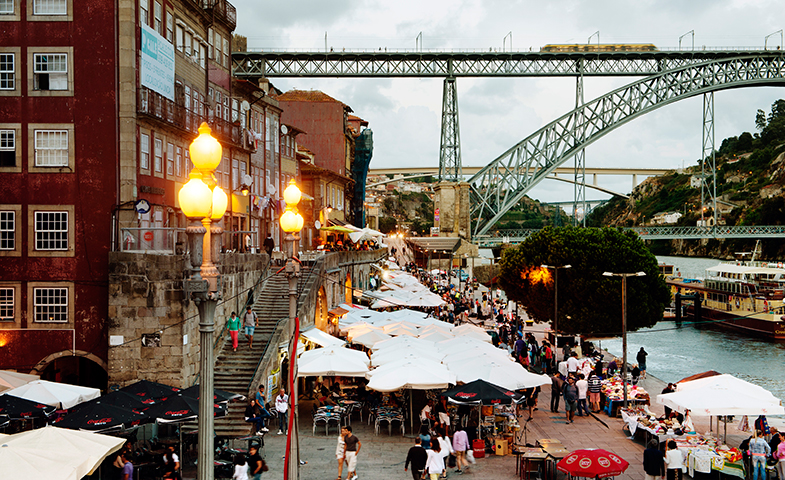 Oporto, una ciudad vecina repleta de encanto y con mucho por descubrir. 