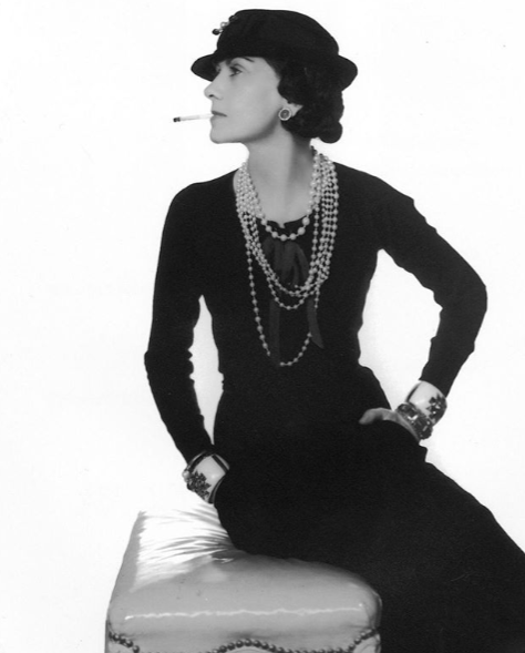 Las mejores frases de Coco Chanel en el día de su nacimiento