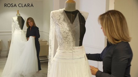 Rosa Clará firma los dos vestidos de novia de Mery Perelló en su boda con Mery Perelló