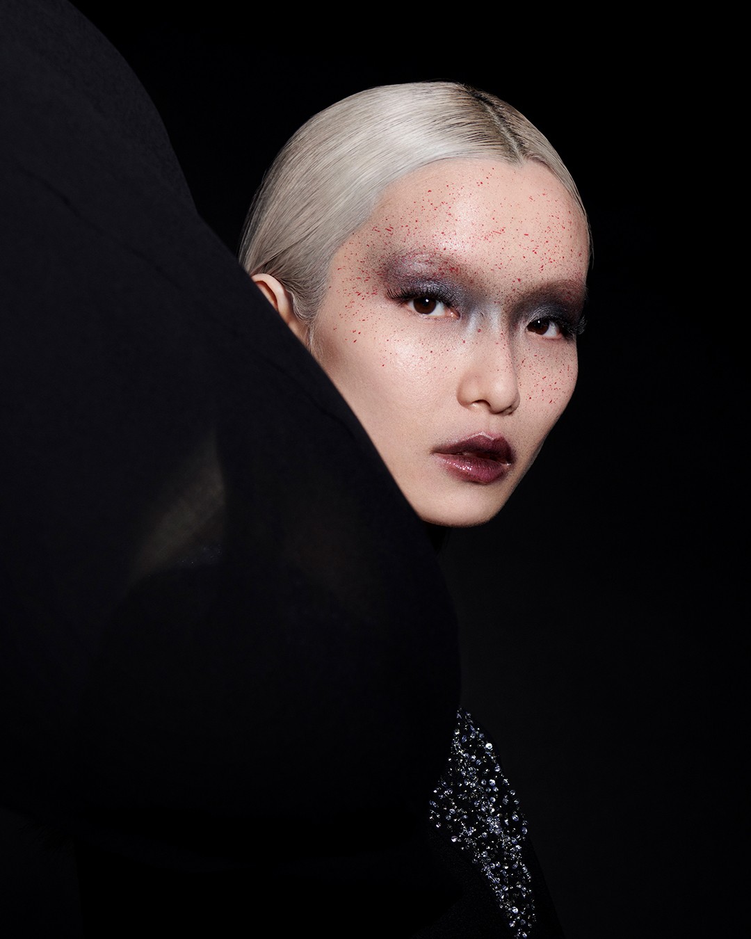 Cuatro maquillajes atrevidos para Halloween creados por Givenchy