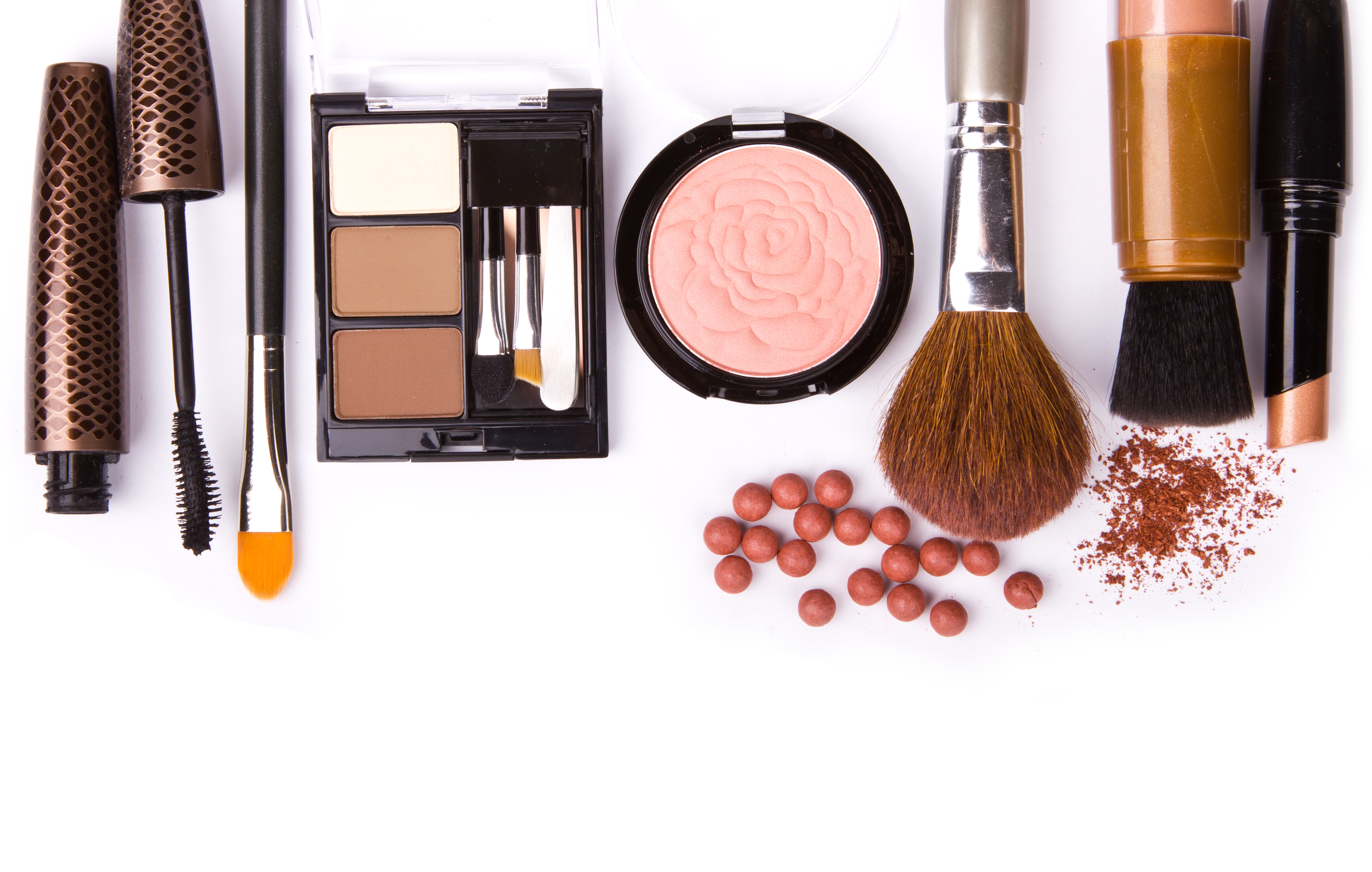GRAZIA black friday cosmetica Douglas, Primor o Druni ¿Dónde puedes encontrar tu maquillaje más barato?