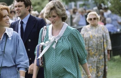 Así se verá Lady Diana embarazada de Prince Harry en The Crown