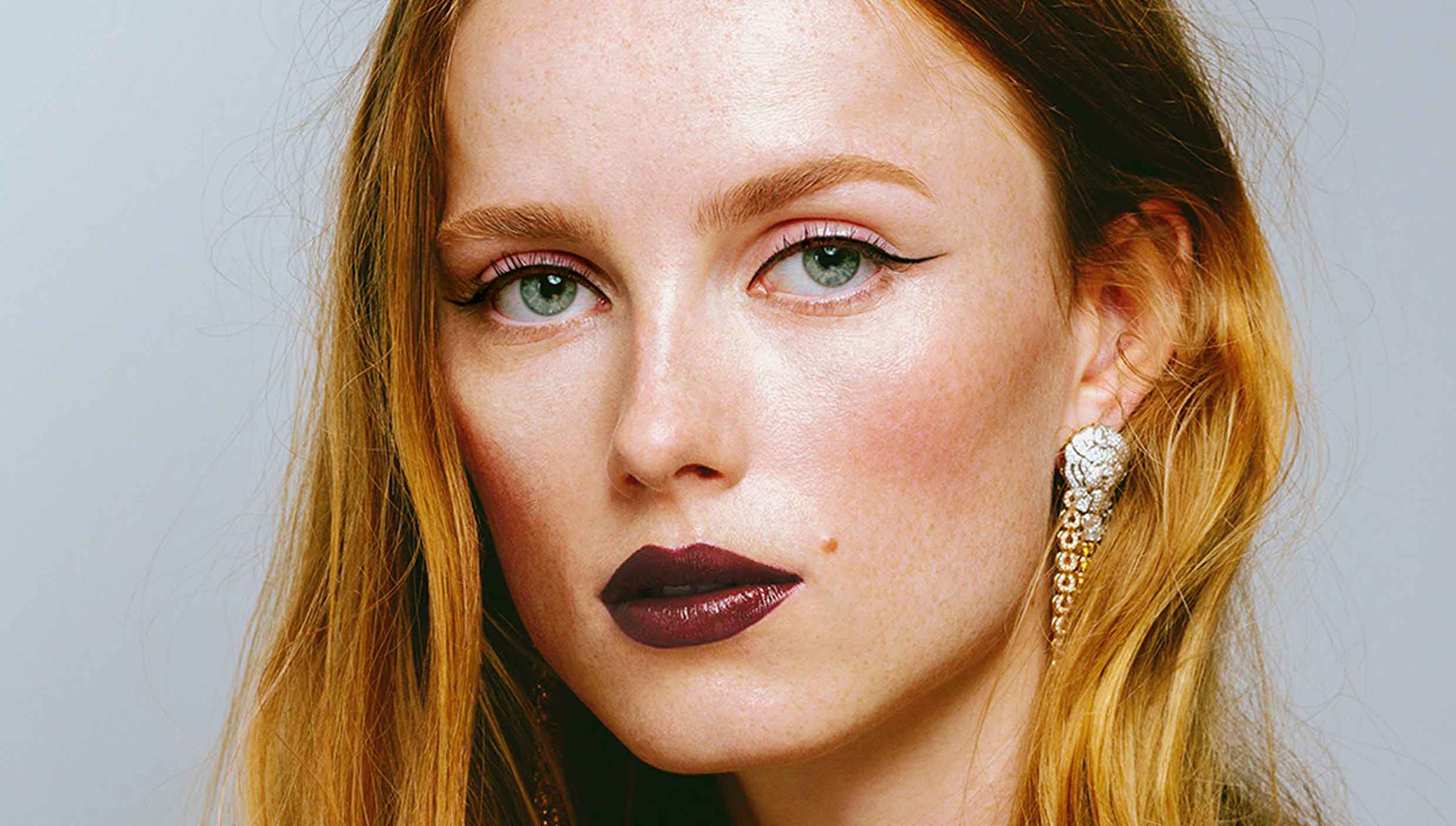 Este es el secreto del beauty look de la colección Alta Costura otoño-invierno 2020 de Chanel