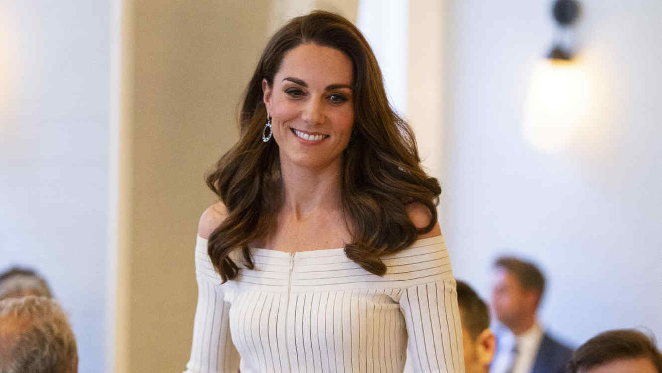 El nuevo vestido de Kate Middleton es de Zara y lo vas a querer en tu armario