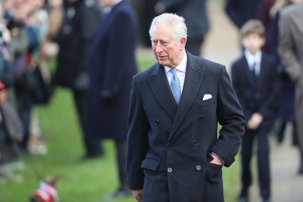 El príncipe Carlos se adentra en el mundo de la moda por una buena causa
