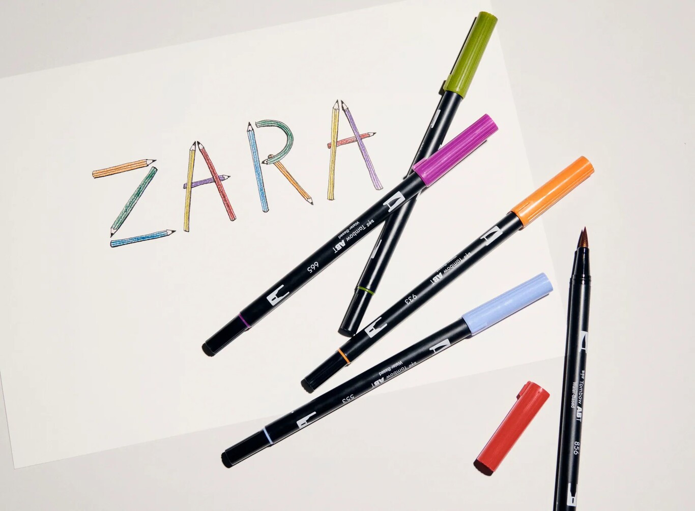 Nuevo objeto de deseo: la primera colección de papelería de Zara