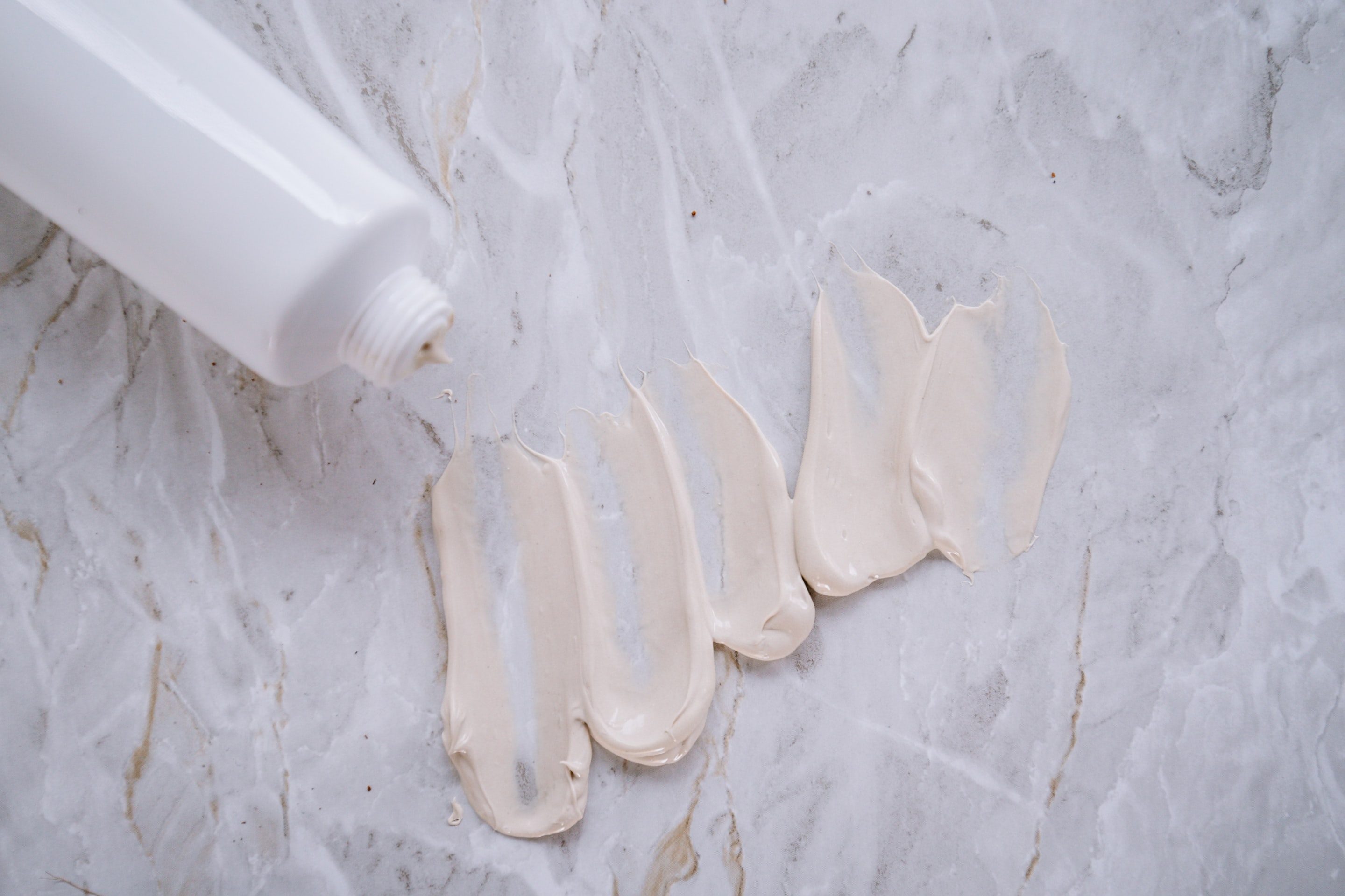 Ácido azelaico, lo que tienes que saber del nuevo activo de moda entre los dermatólogos