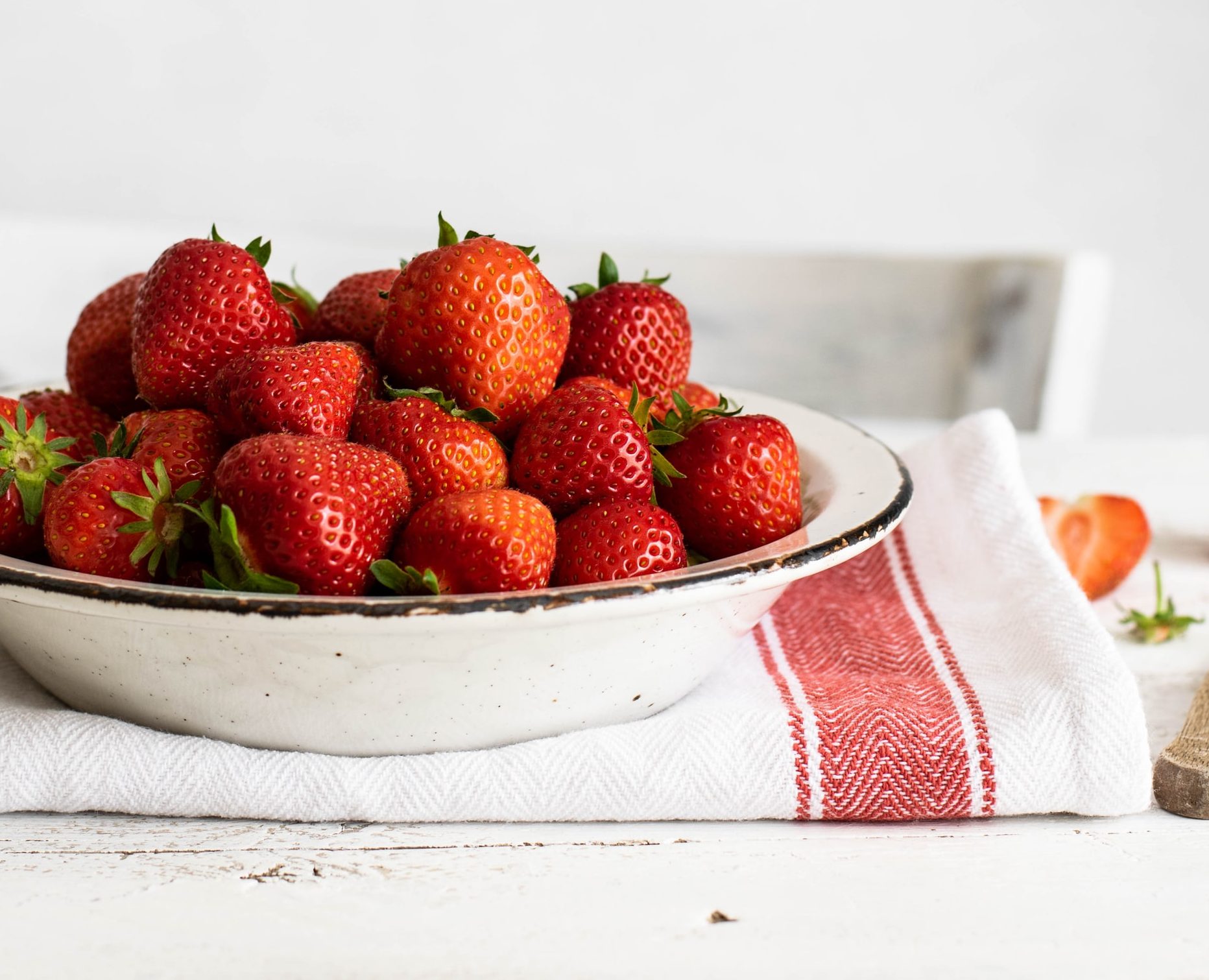 7 cosas que las fresas pueden hacer por ti y que no conocías