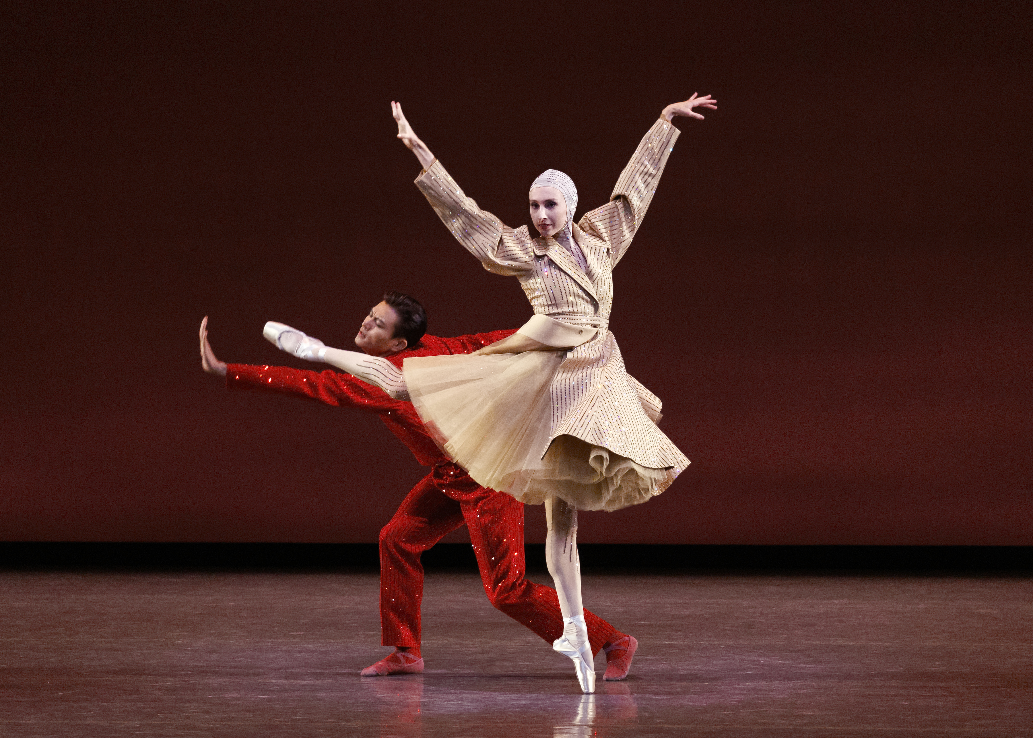  Palomo Spain hace brillar al ballet de Nueva York con medio millón de cristales Swarovski