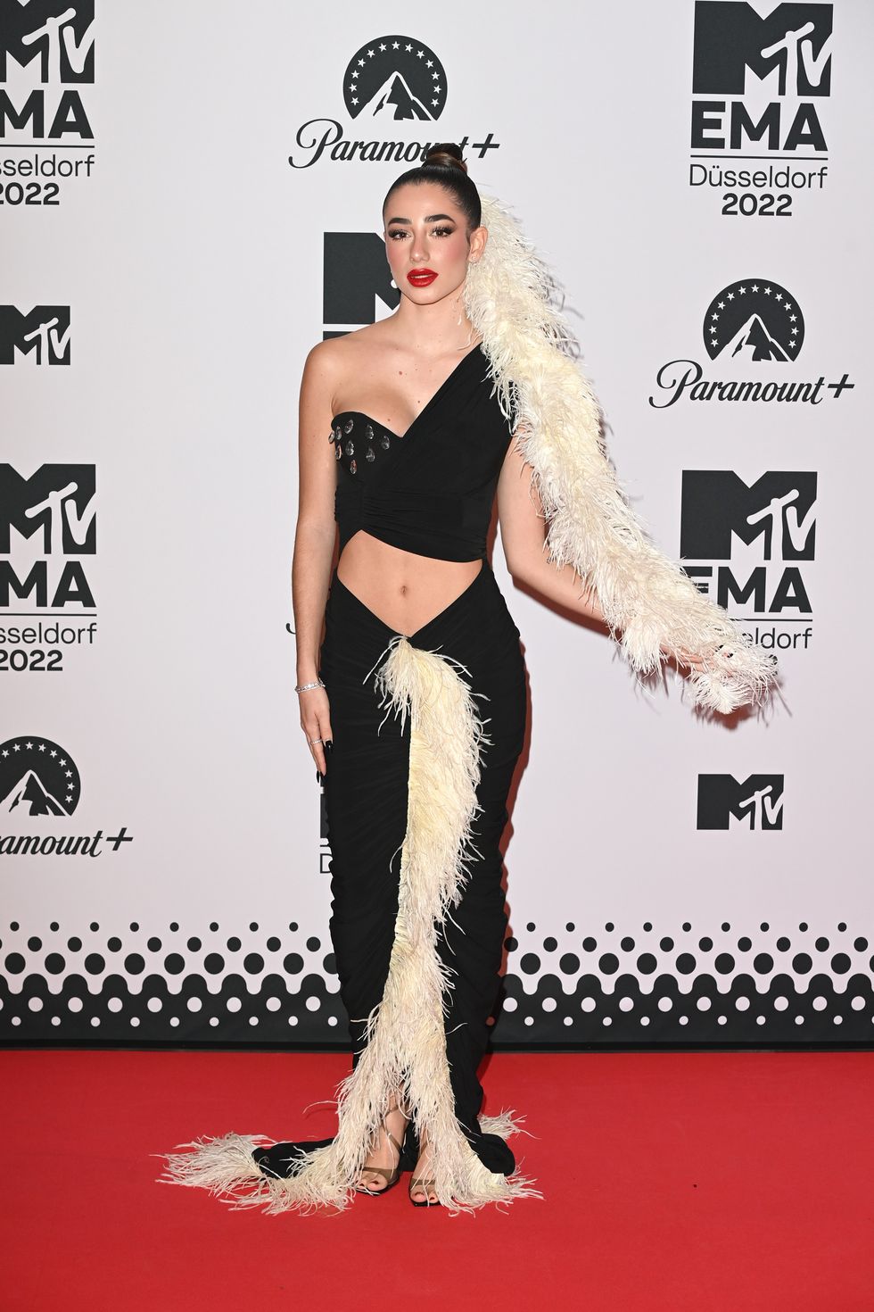 MTV EMAs 2022: los mejores looks de la alfombra roja