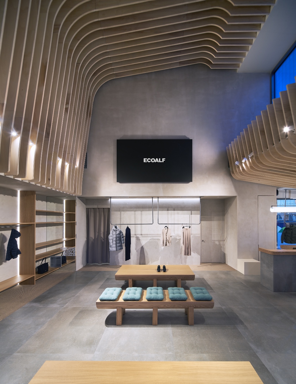 Ecoalf abre en Madrid su primera tienda neutra en emisiones 