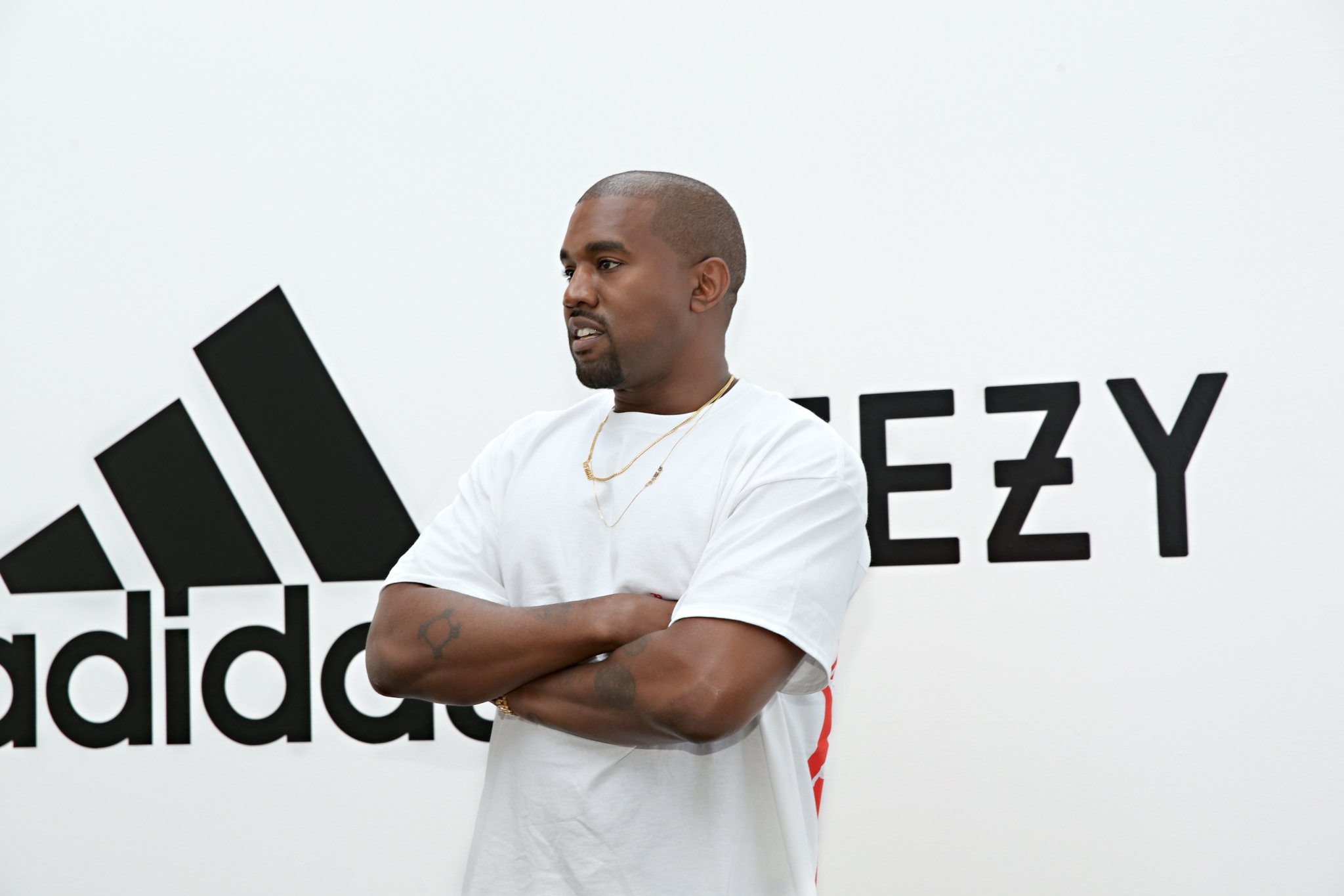 Kanye West llega a un acuerdo con Adidas para vender el inventario restante de zapatillas Yeezy