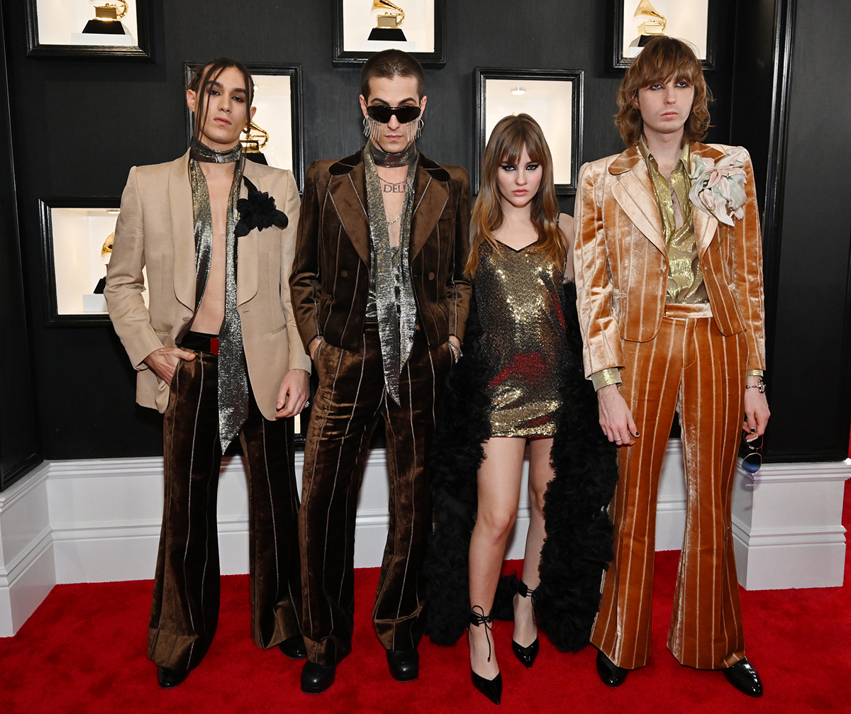 Premios Grammy 2023: los looks de la alfombra roja