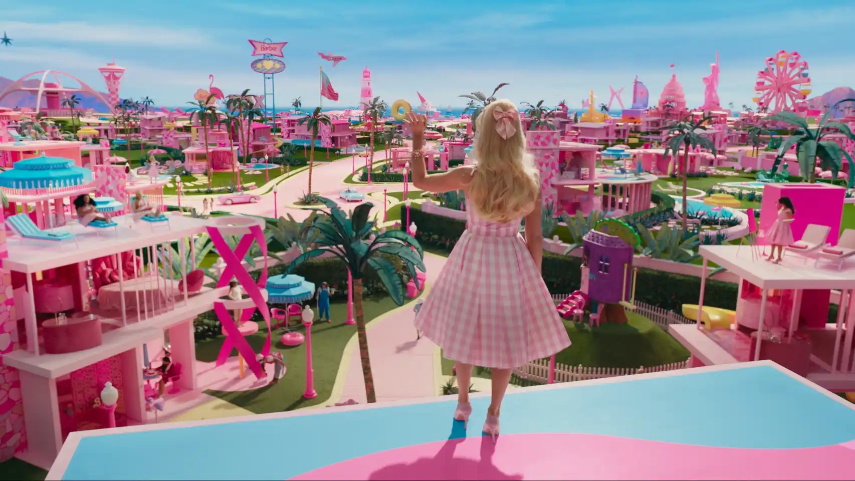 Cómo la película ‘Barbie’ dejó sin pintura rosa al mundo