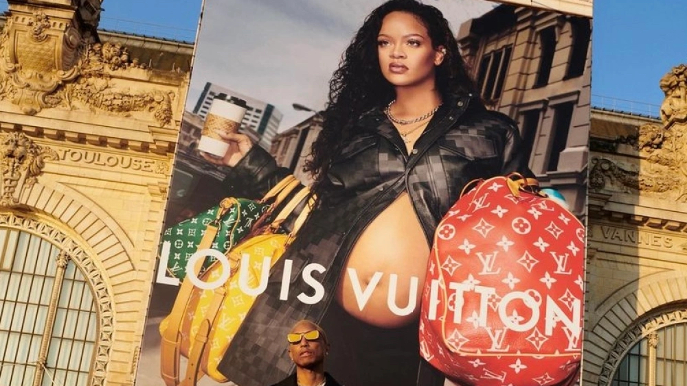 Rihanna embarazada y el icónico bolso Speedy: la primera campaña de  Pharrell Williams para Louis Vuitton