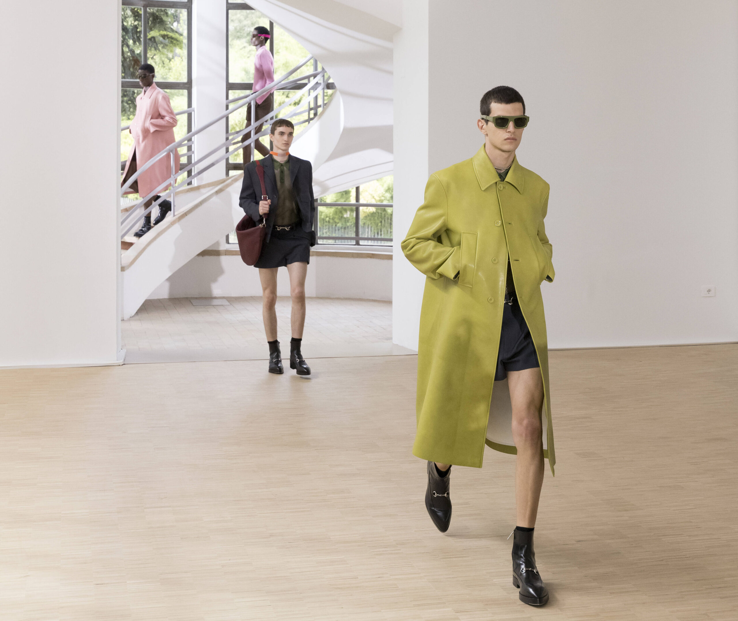 Gucci Primavera-Verano 2025: Encuentros entre la ciudad y la playa