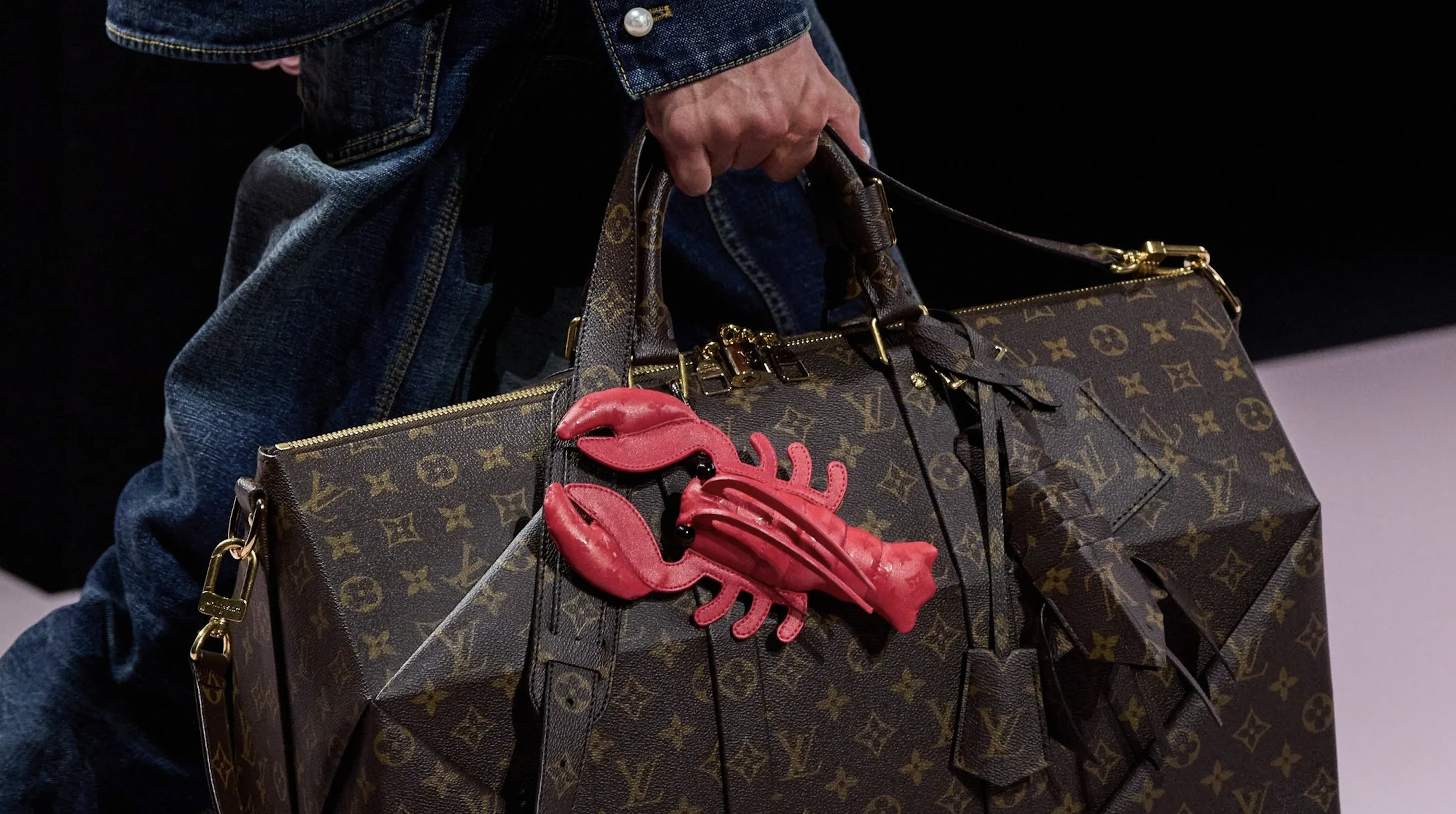 El bolso langosta de Louis Vuitton