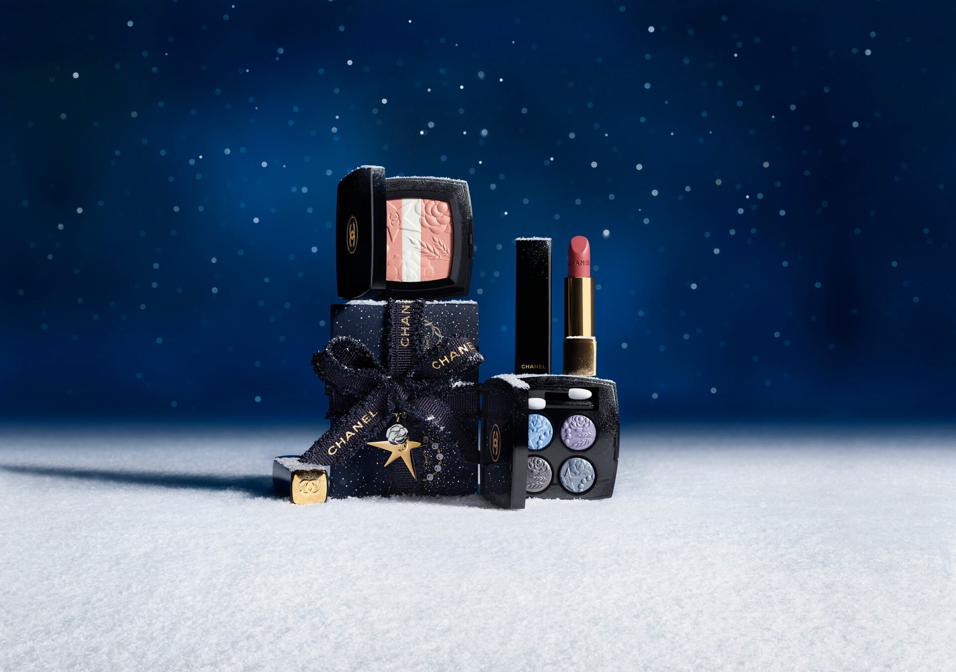 CHANEL Holiday Makeup Collection: Un Universo de Luz