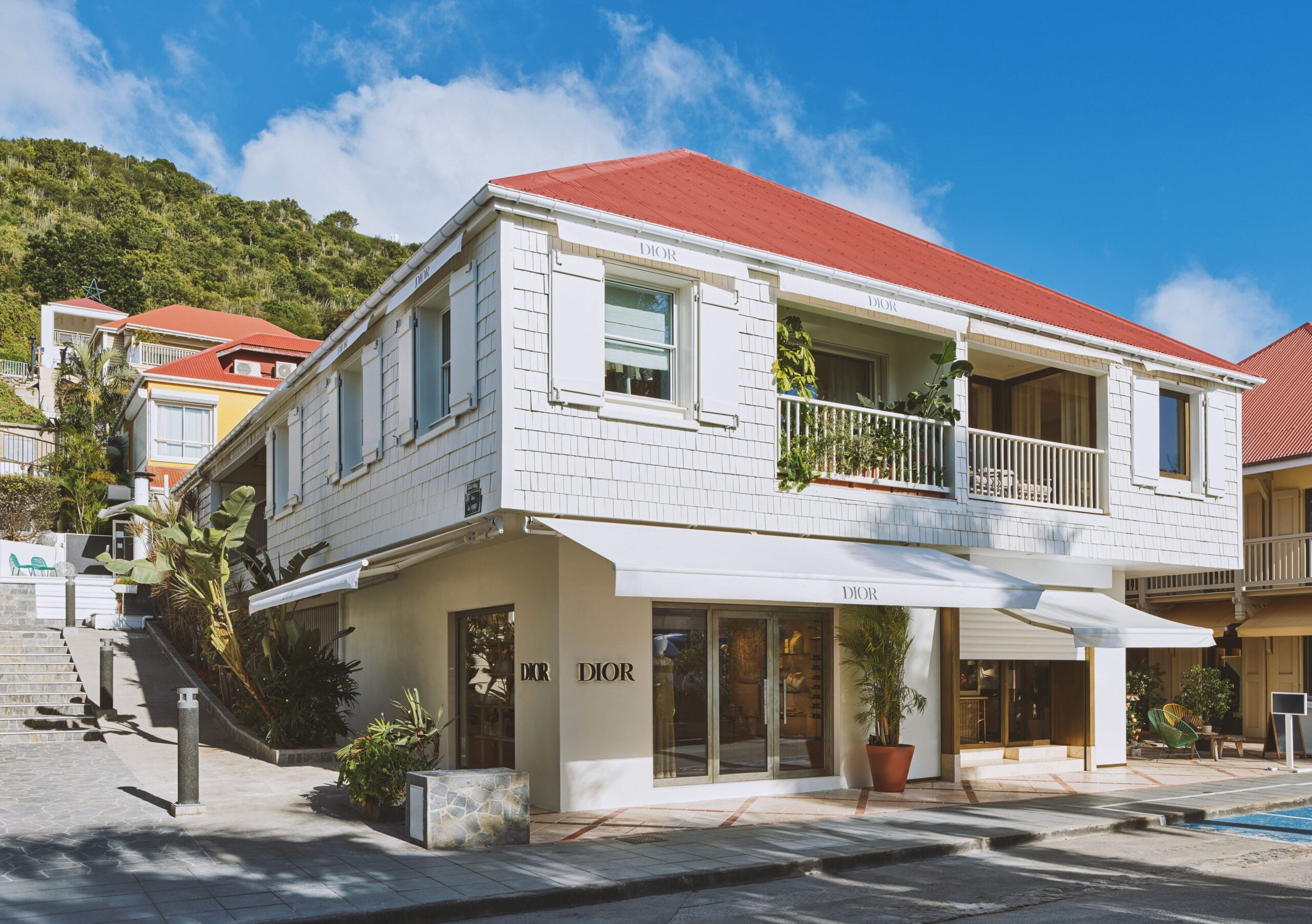 Dior inaugura boutique caribeña en Saint Barthélemy