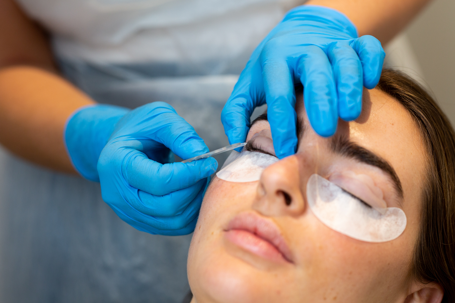 The 7 Best Eyelash Extension Salons In Dubai Grazia Middle East