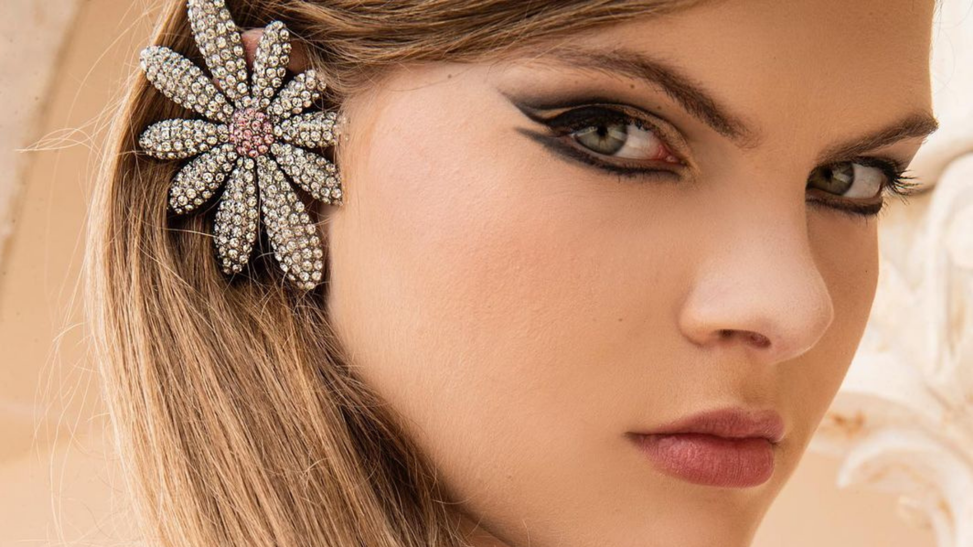 Arab Designers And Beauty Looks Haute Couture A W 21 Fashion Week Georges Hobeika Fashion Week 2022