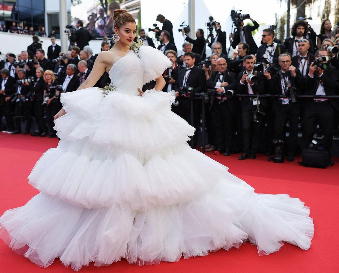 Urvashi Rautela-75th Annual Cannes Film Festival-best dressed