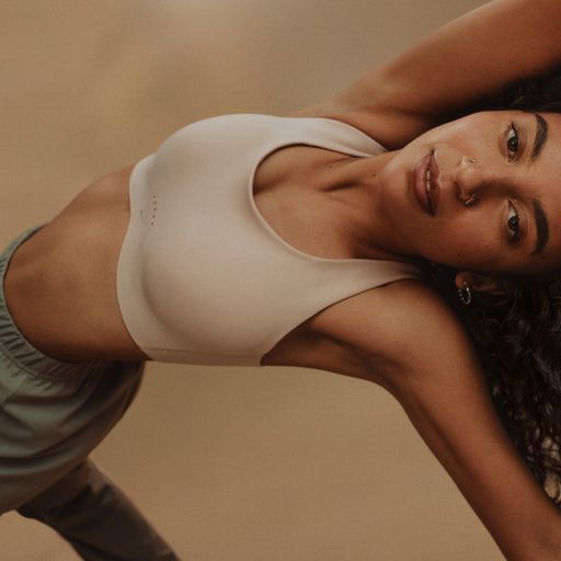 The New Nike Alate Sports Bras Will Support You In Your Everyday life