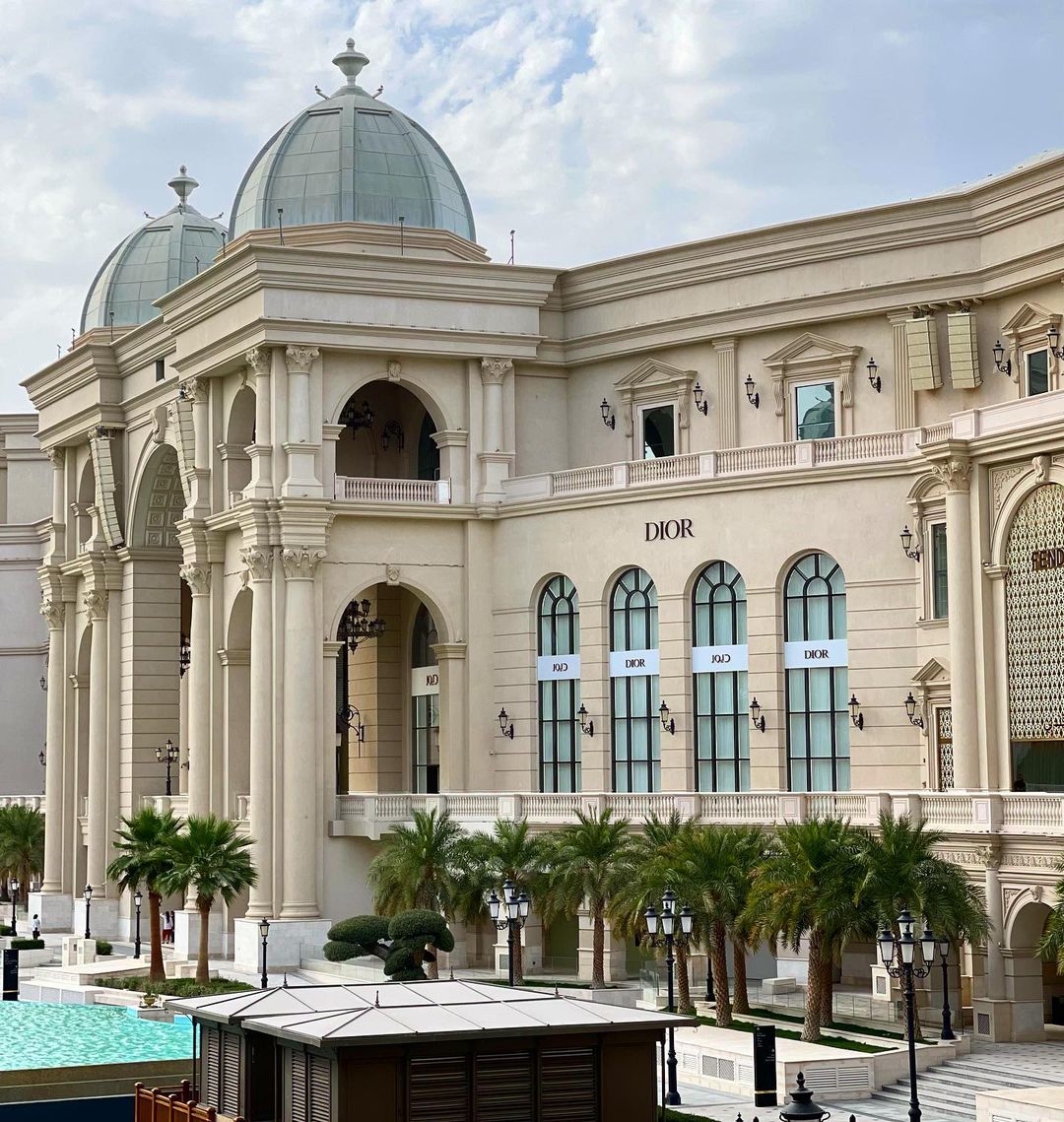 Place Vendome Mall Lusail Qatar 