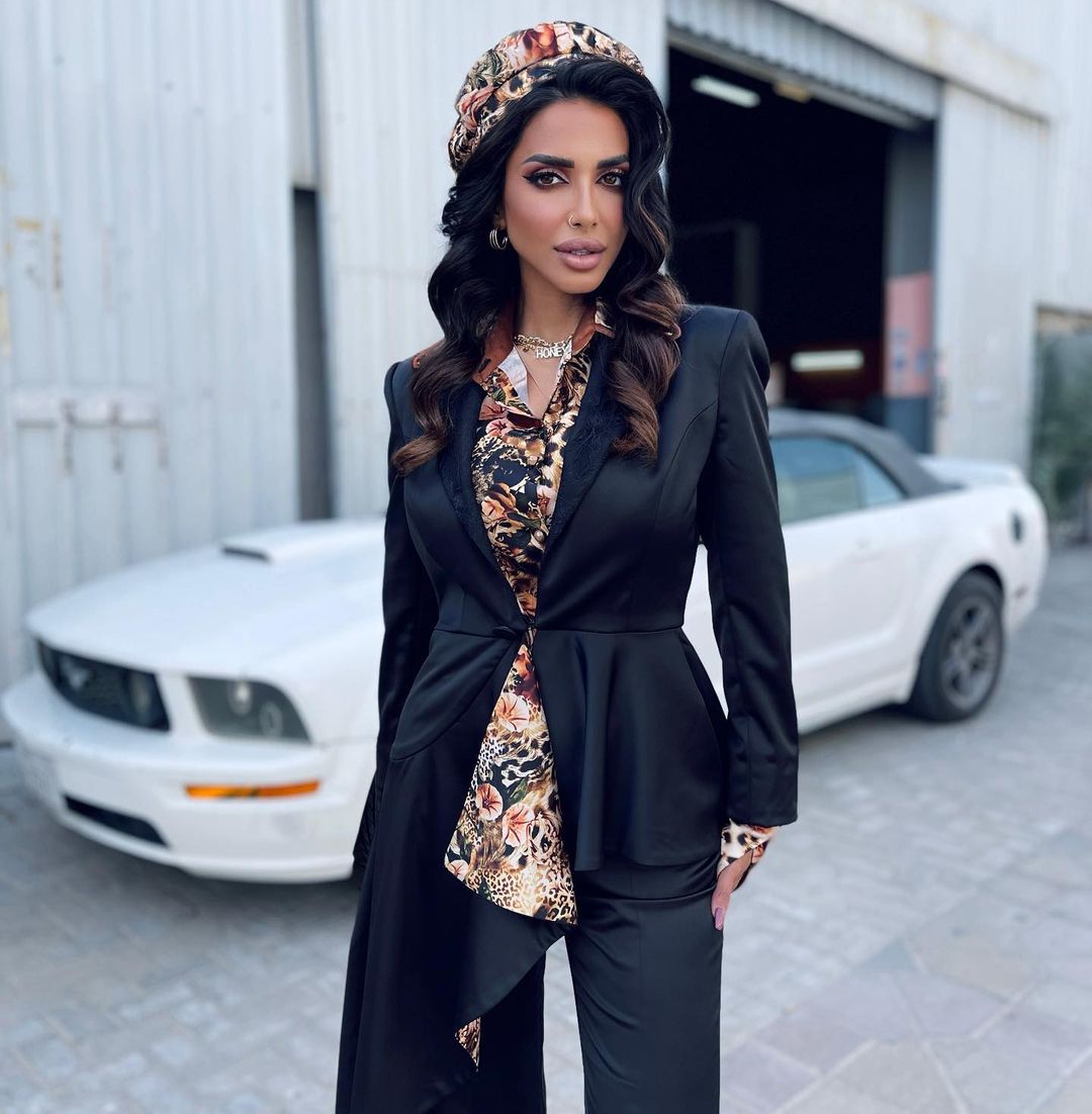 sara al madani 