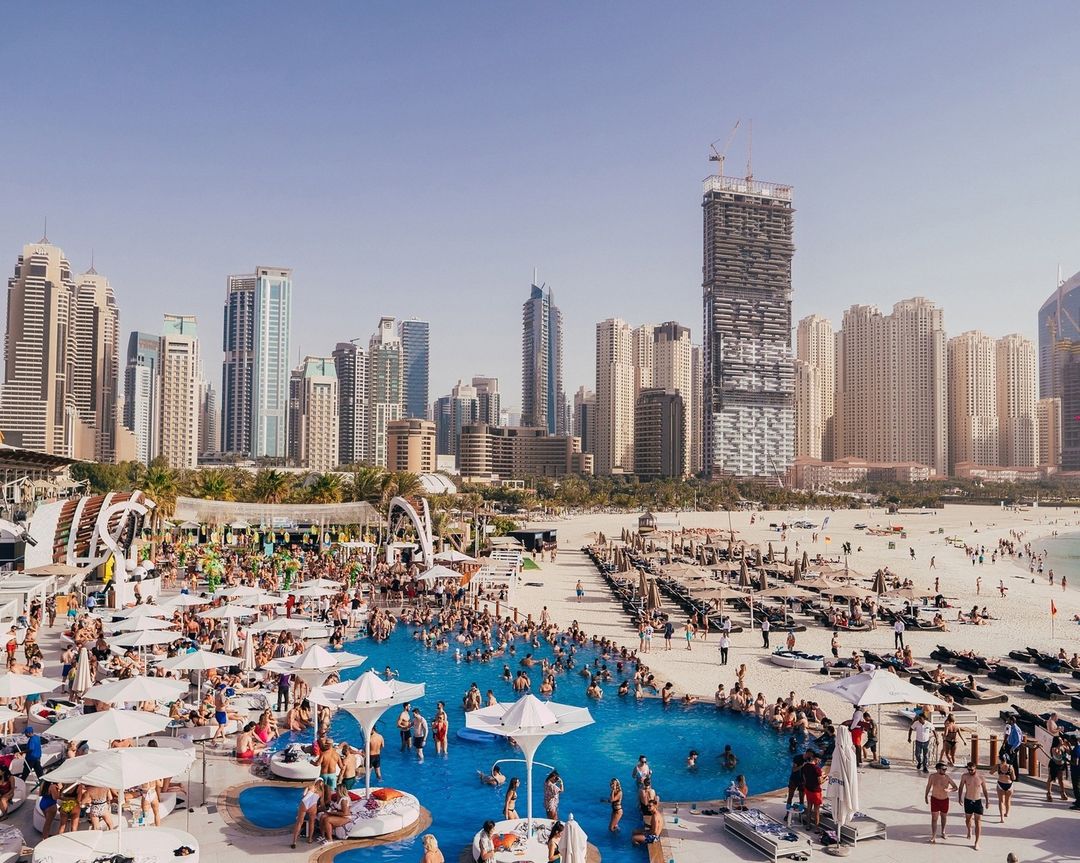 Zero Gravity Dubai pool days