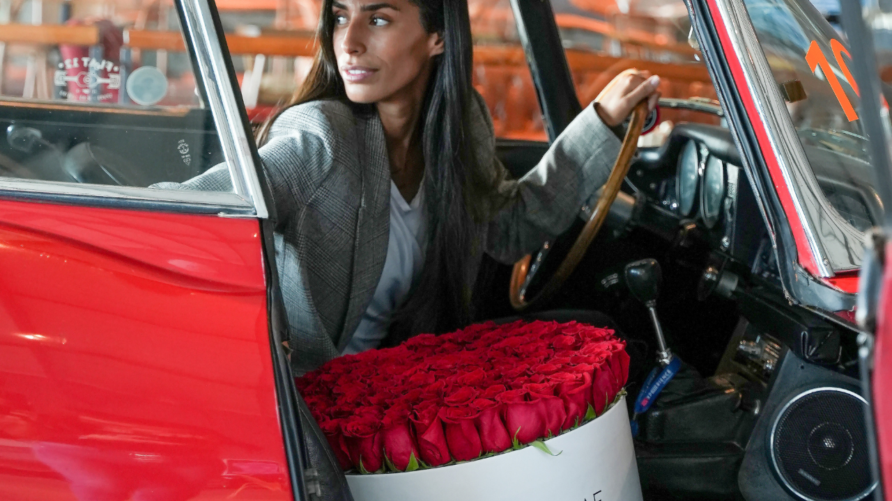 Flower delivery service UAE