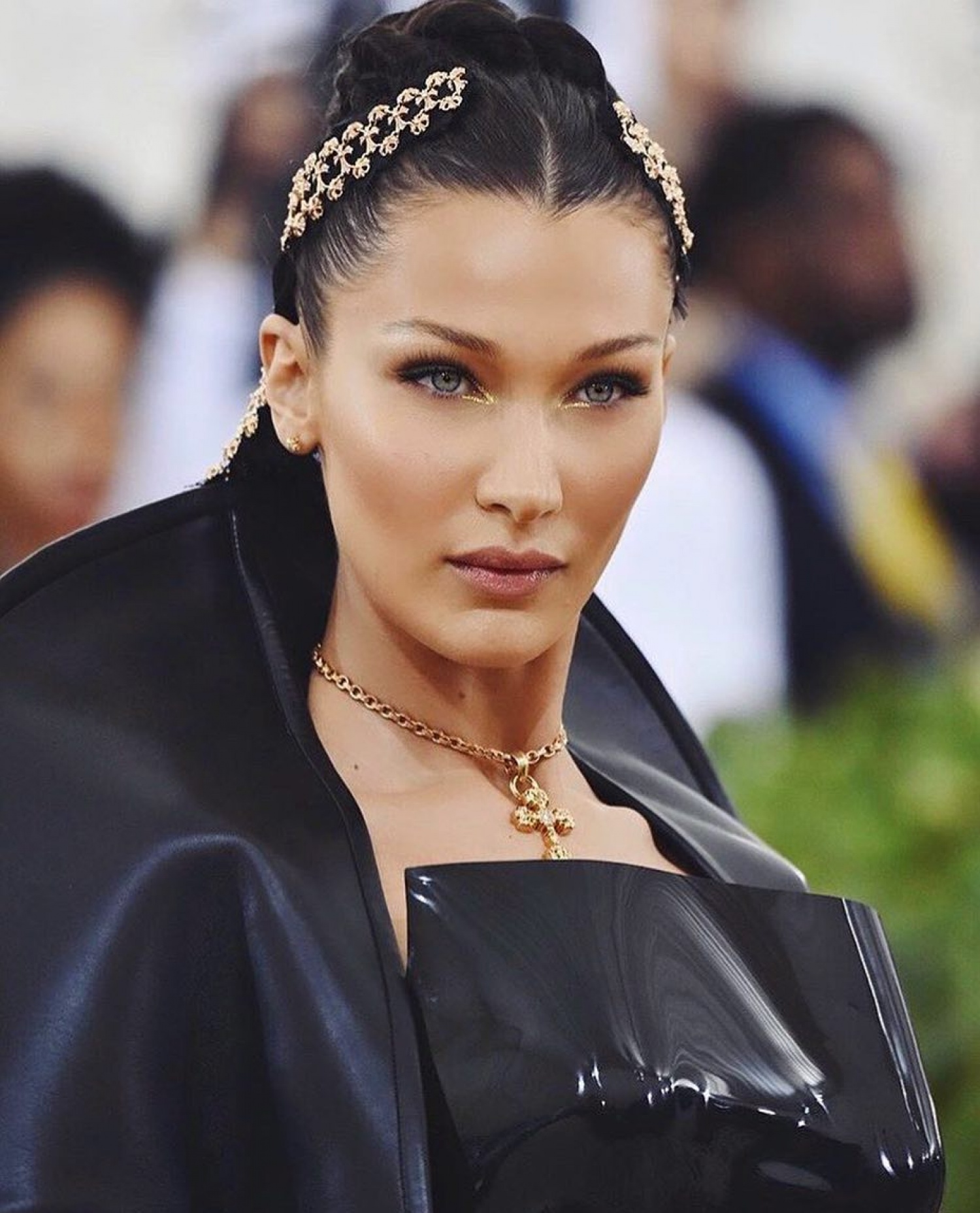 best met gala beauty looks 2018 bella hadid