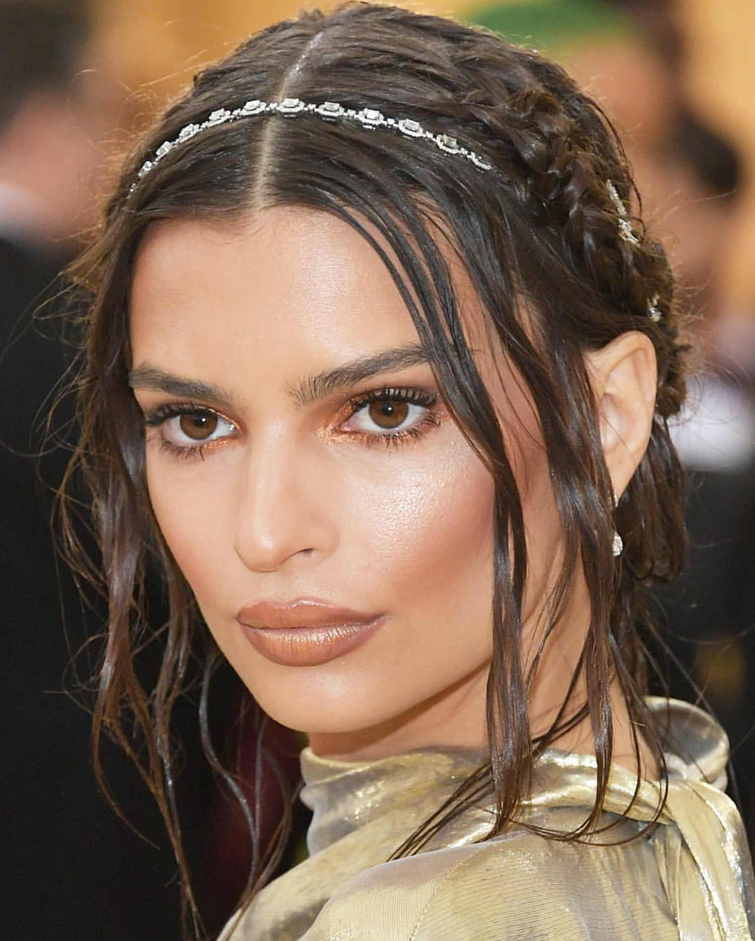 best met gala beauty looks Emily Ratajkowski 2018