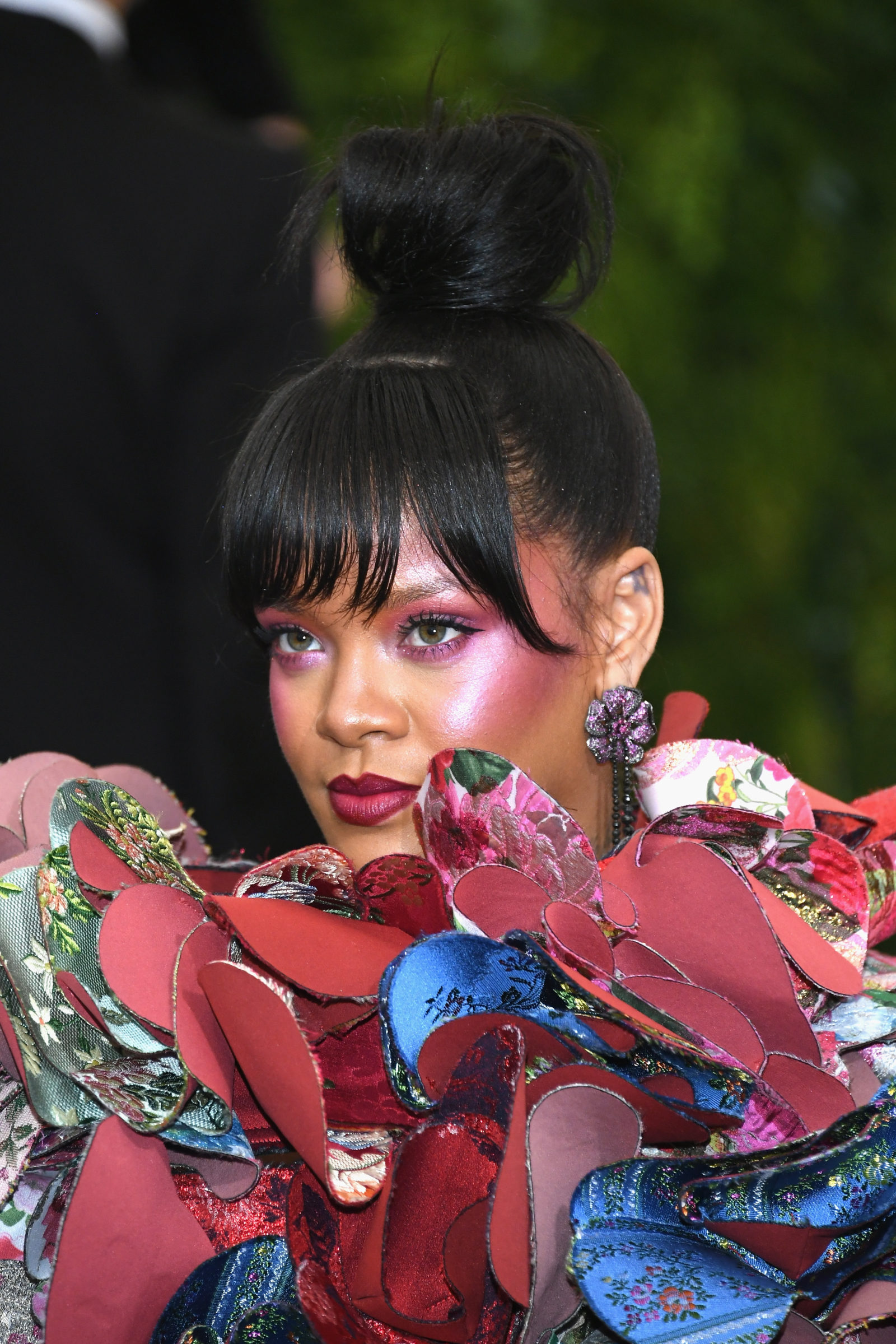 best met gala beauty looks Rihanna 2017