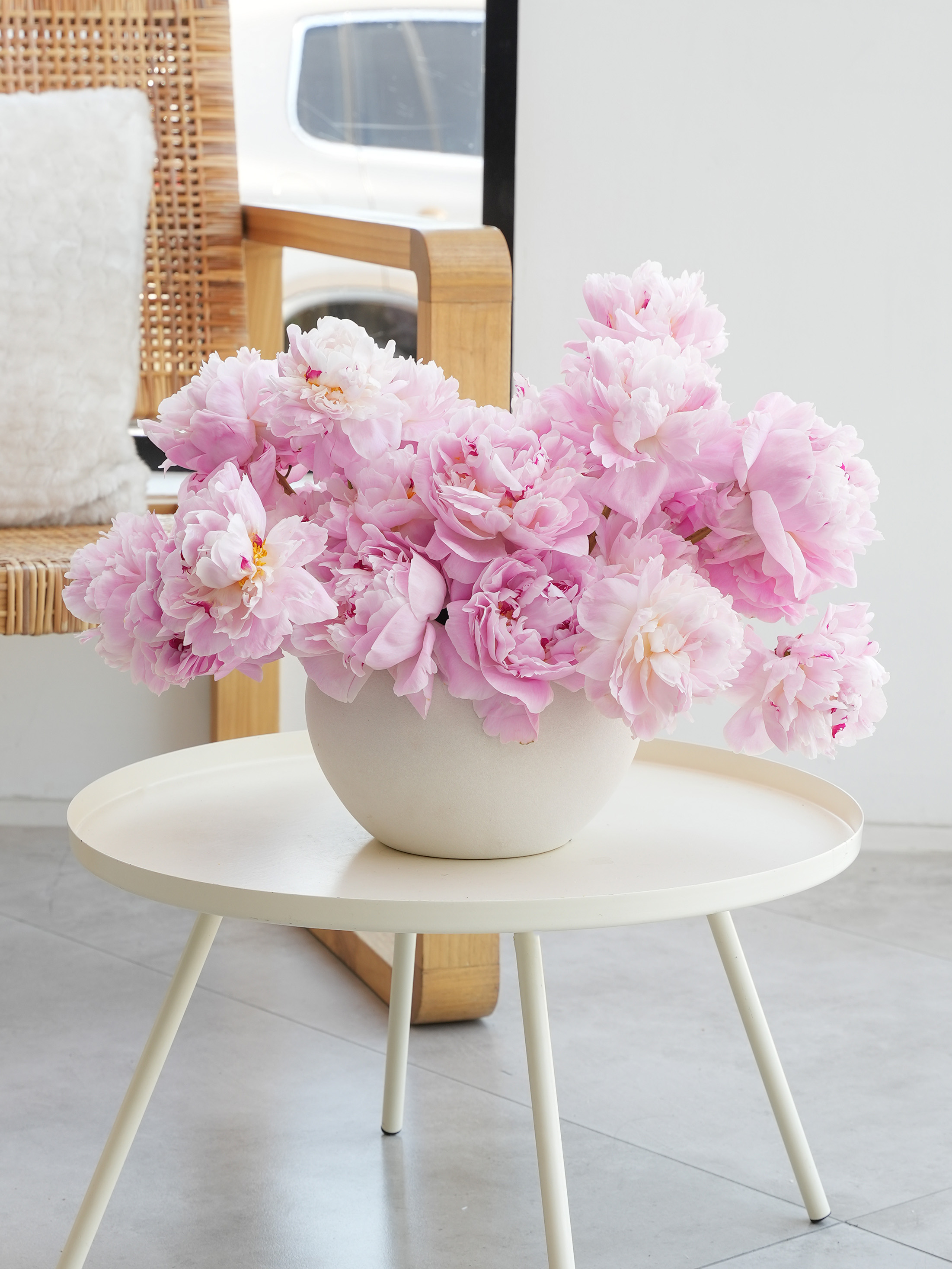 You Can Now Order Peonies In Dubai Thanks To Flowers.ae