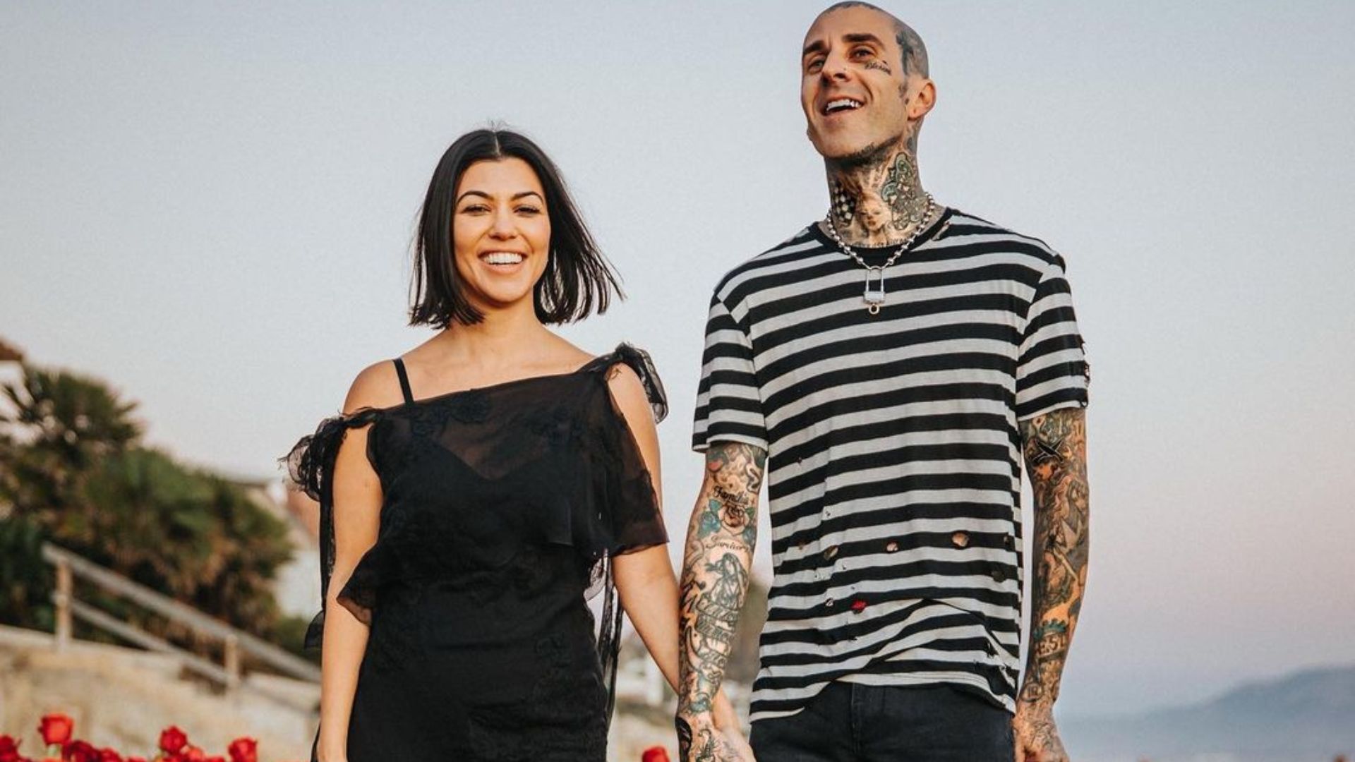 Kourtney Kardashian And Travis Barker Announce Pregancy News