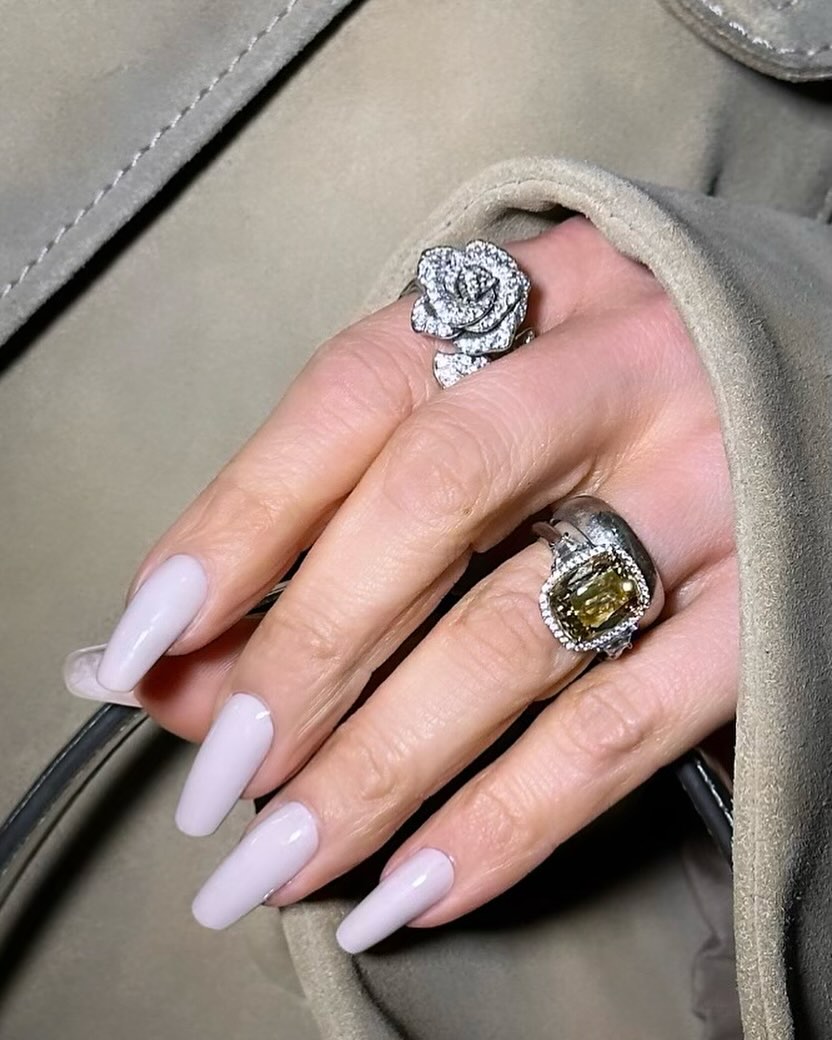 Kourtney Kardashian's New Mani Proves the Milk Nails Trend Works on Short  Nails — See Photos