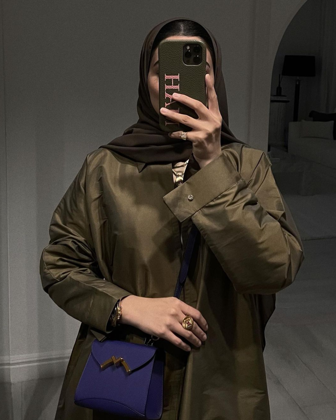 10 GCC Content Creators Nailing Autumnal Dressing