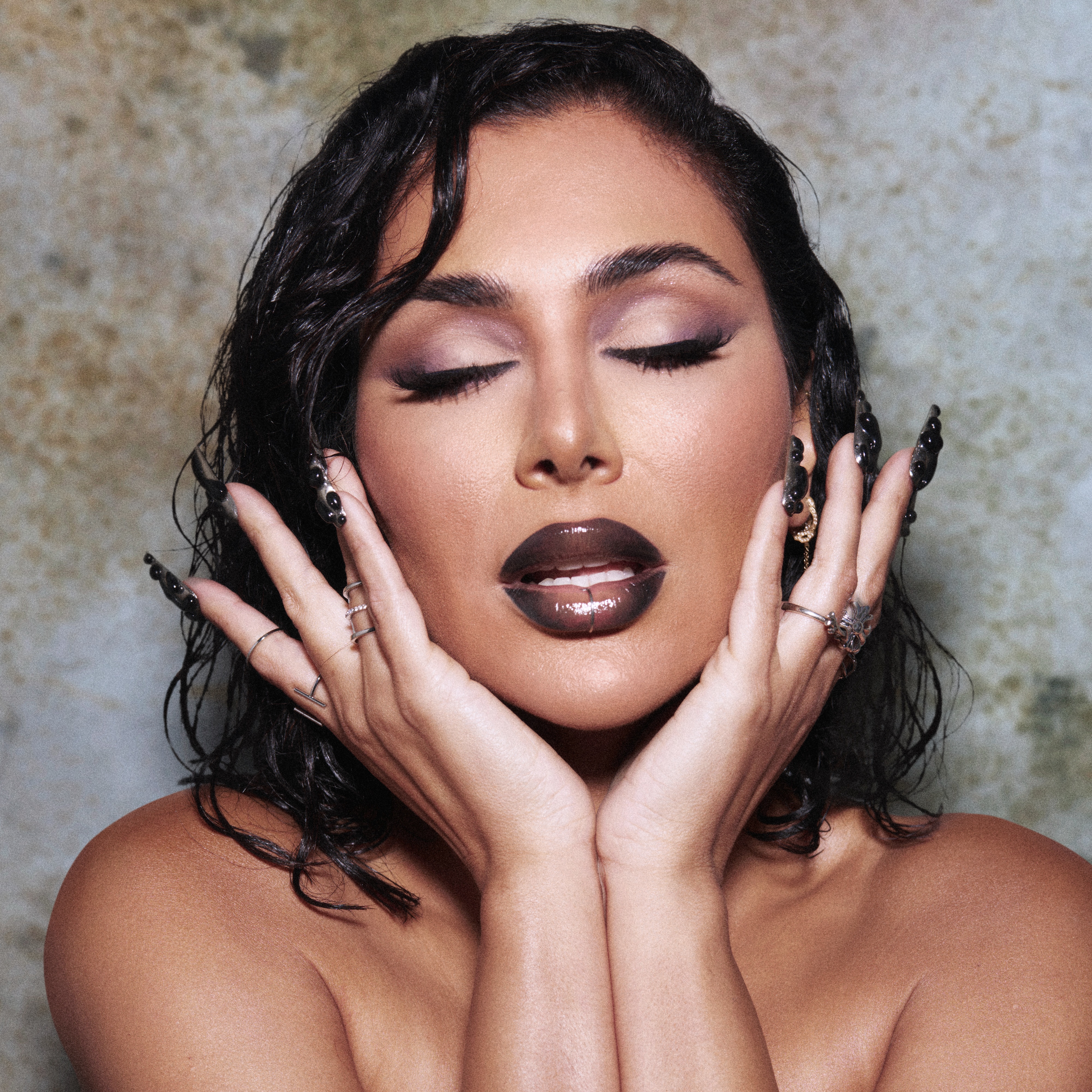 Huda Beauty Pretty Grunge Has Launched - Here's The Scoop
